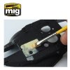 Ammo of Mig 2033 ANTI-SLIP PASTE - SAND COLOR FOR 1/35